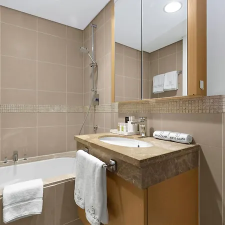 First Class 1Br With Dubai Skyline View Exterior photo